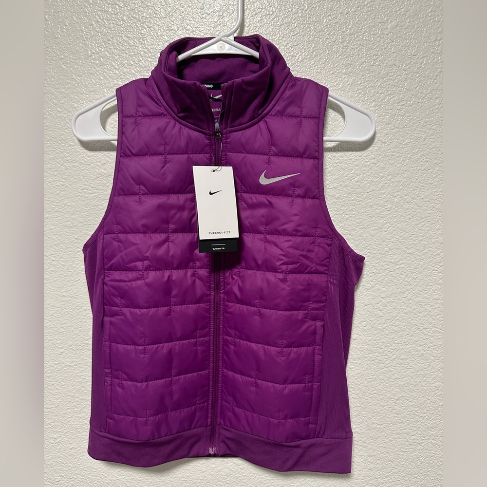 Nike puffer vest